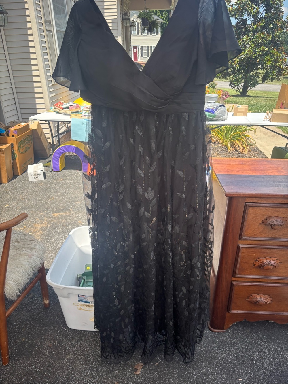 Black Flutter-Sleeve Lace Overlay Evening Dress